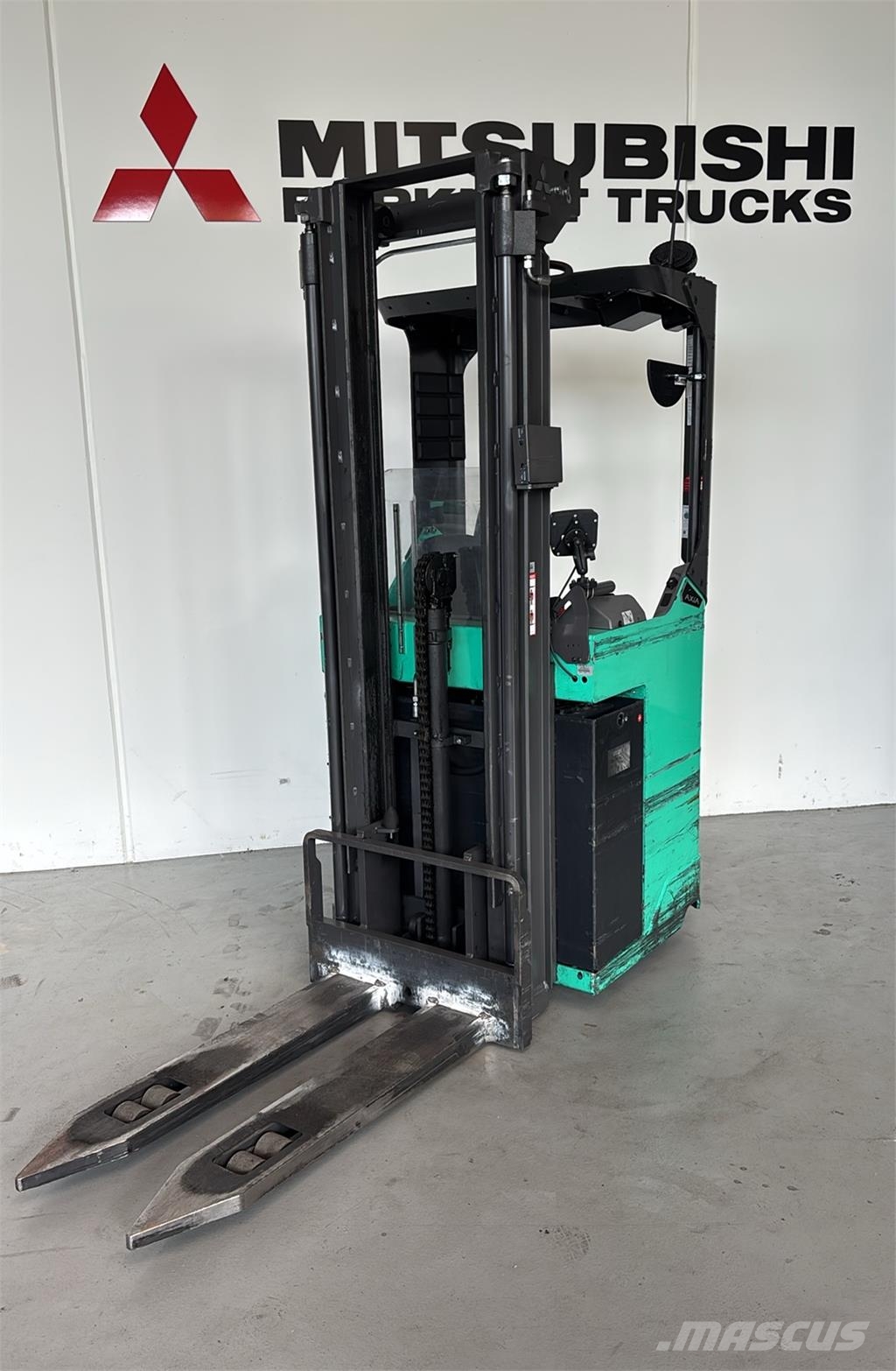Mitsubishi SBS20N2 Platvormiga virnastajad