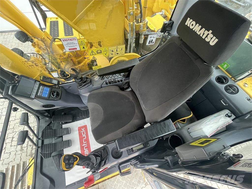 Komatsu HB365LC-3EO Paletli ekskavatörler