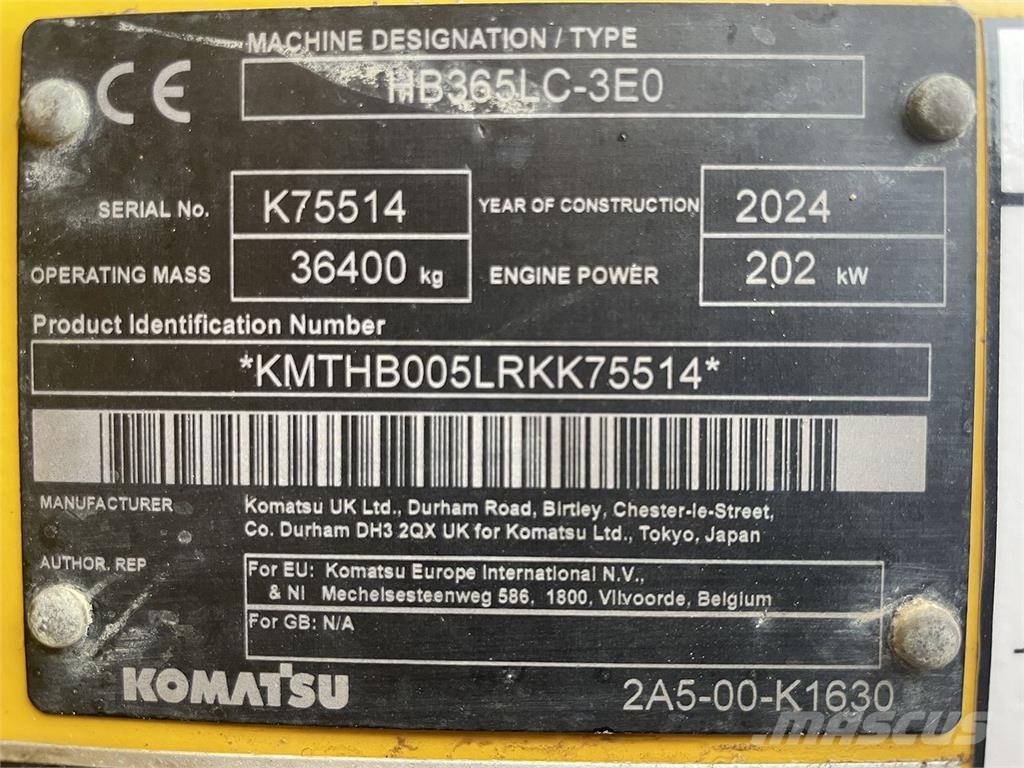 Komatsu HB365LC-3EO Paletli ekskavatörler