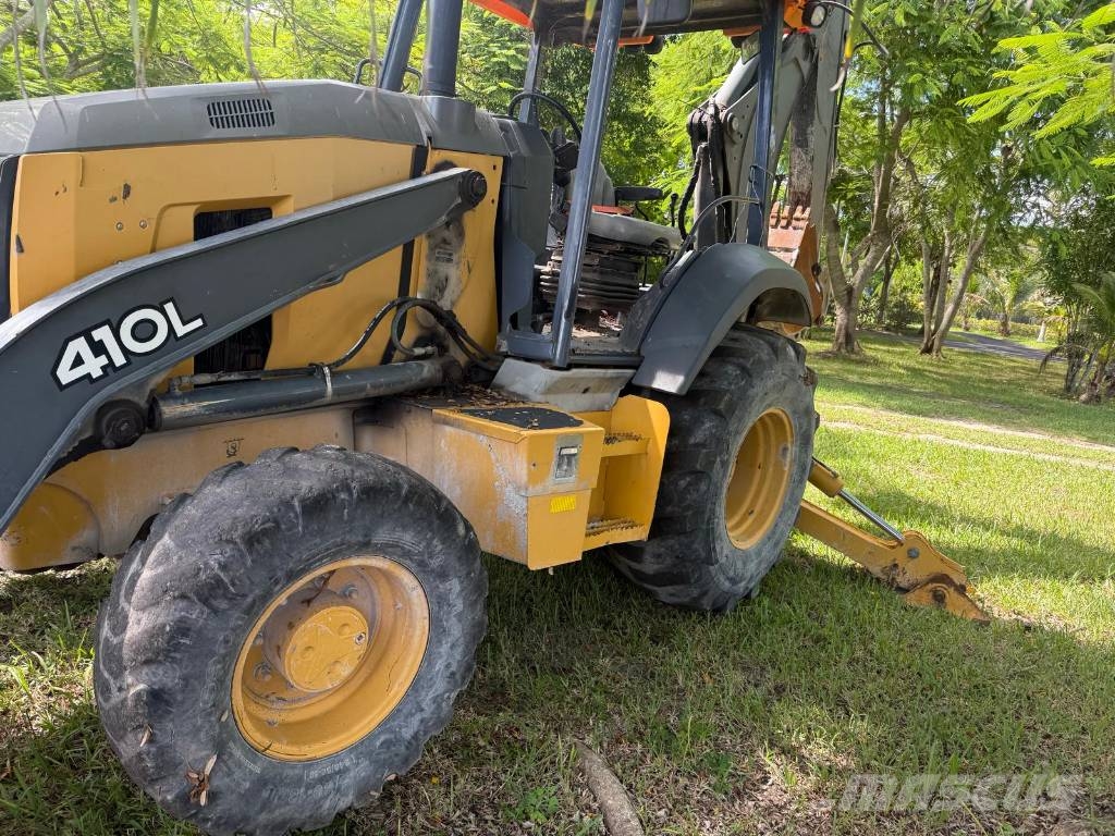John Deere 410L Rovokopači