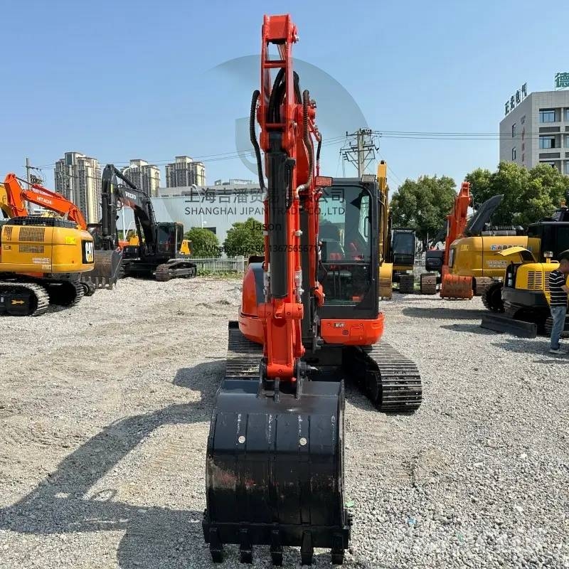 Kubota KX 155 小型挖掘机
