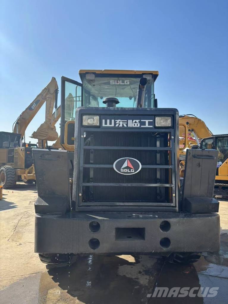 SDLG LG 936 L لوادر بعجل