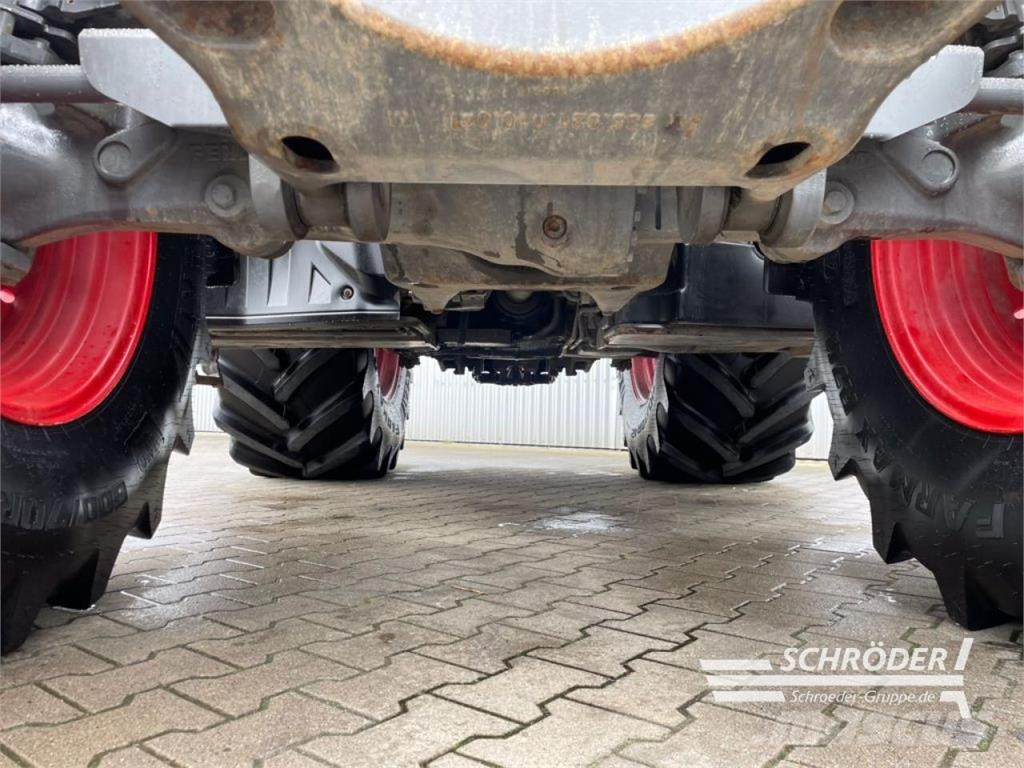 Fendt 828 S4 PROFI PLUS Traktoriai
