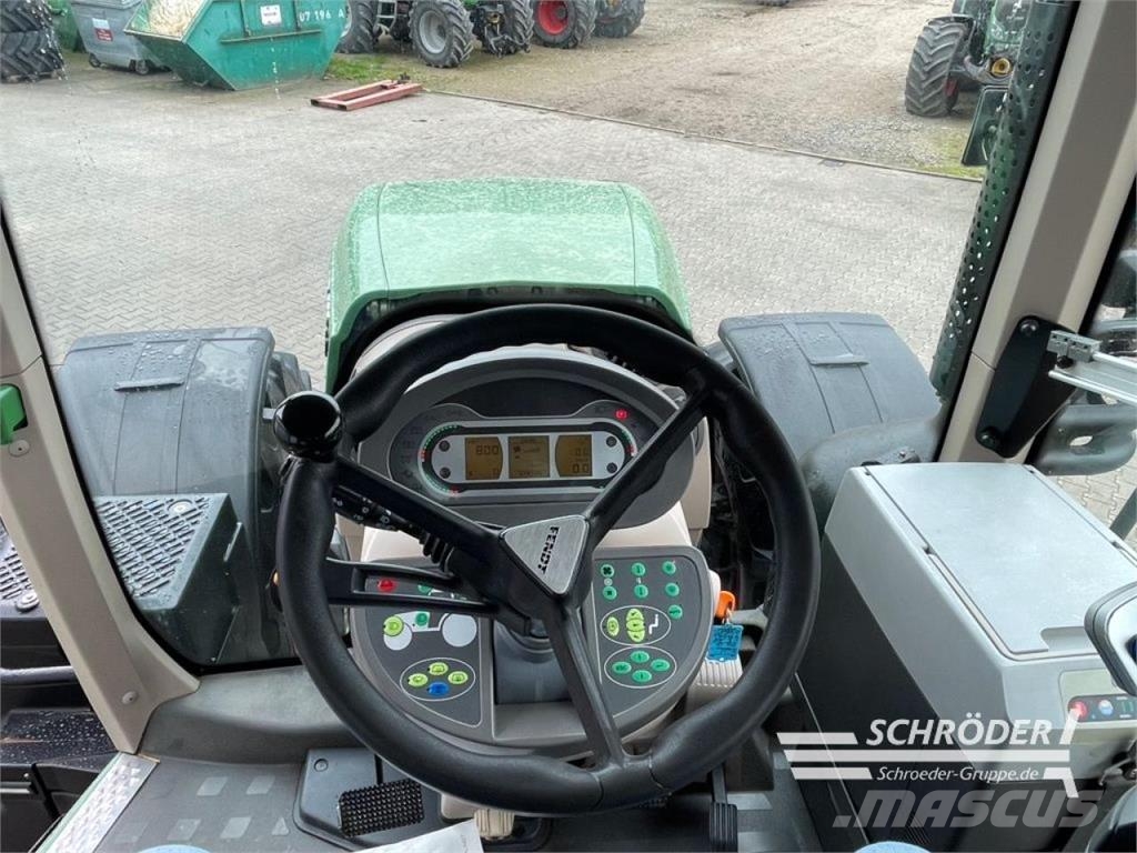 Fendt 828 S4 PROFI PLUS Traktoriai