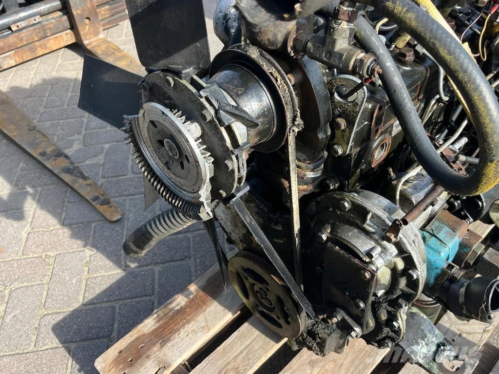 Perkins LG70209 (4.236) Motorji