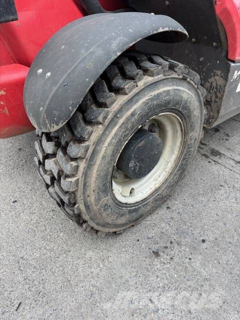 Manitou MT 625 Teleskopiskie manipulatori