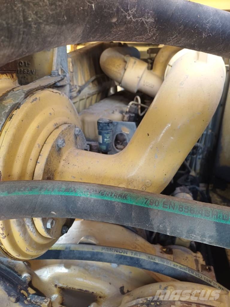 CAT 235 C Excavadoras sobre orugas