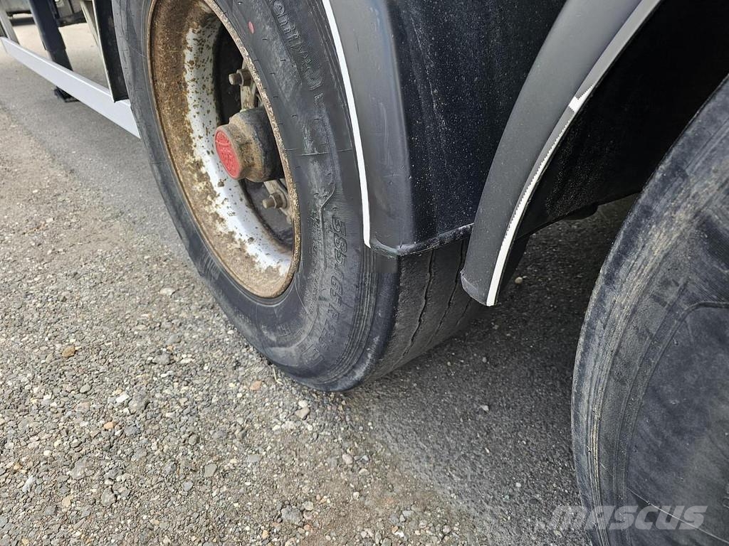 Fruehauf 3 AXLE CURTAINSIDER - BPW AXLES Semirremolques de caja de lona
