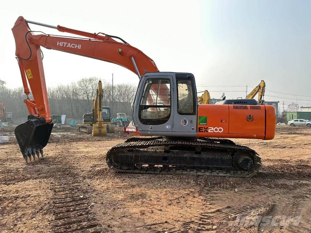 Hitachi EX 200 대형 굴삭기 29톤 이상