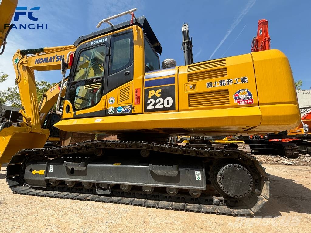 Komatsu PC 220-8 Εκσκαφείς με ερπύστριες
