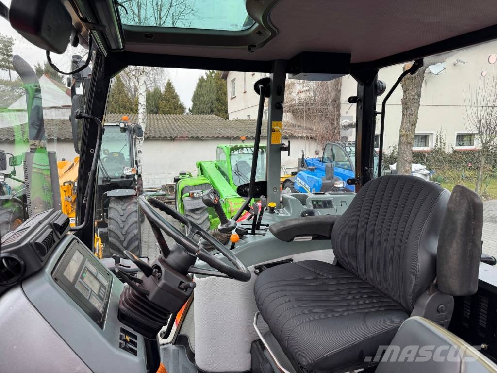McCormick MC100 Traktorer
