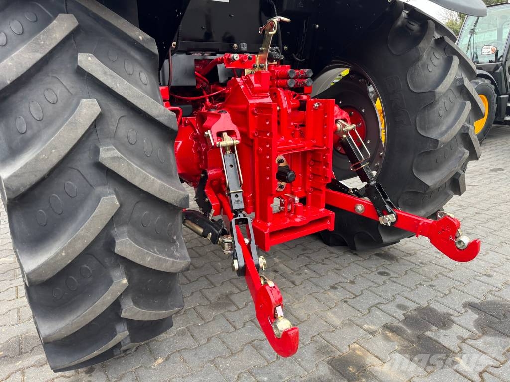 McCormick MC100 Traktorer