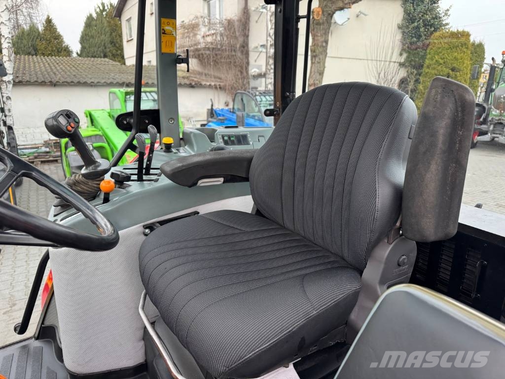 McCormick MC100 Traktorer
