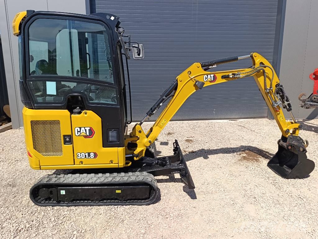 CAT 301.8 Mini bagri <7t