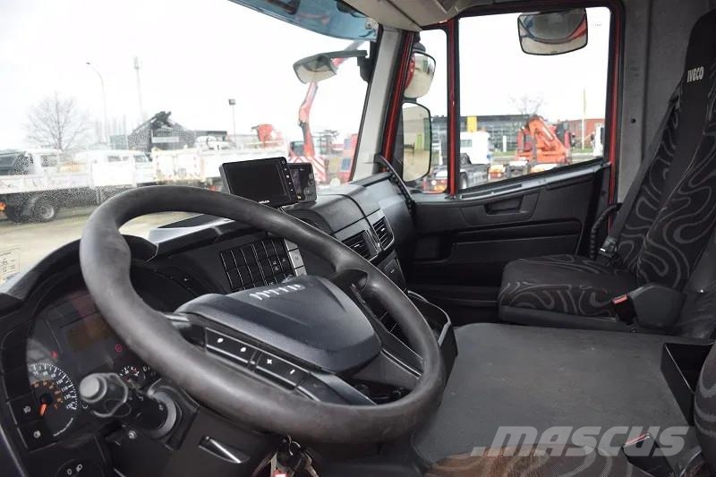 Iveco Trakker 360 全路面起重機/吊車