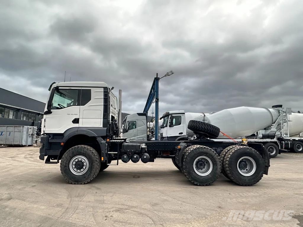 MAN TGS 40.480 MAN TGS 40.480 6x6 BB SA HEAVY DUTY TRA Camiones tractor