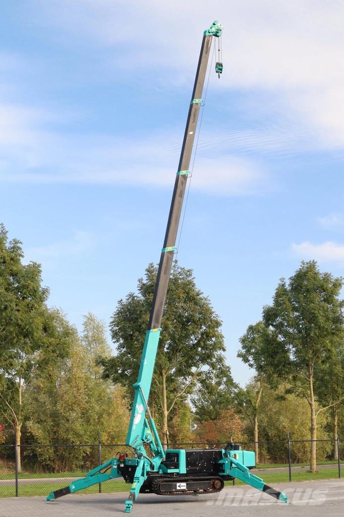 Maeda MC305 CRME-2 | 3 TON | REMOTE CONTROL | LOW HOURS Minikranen