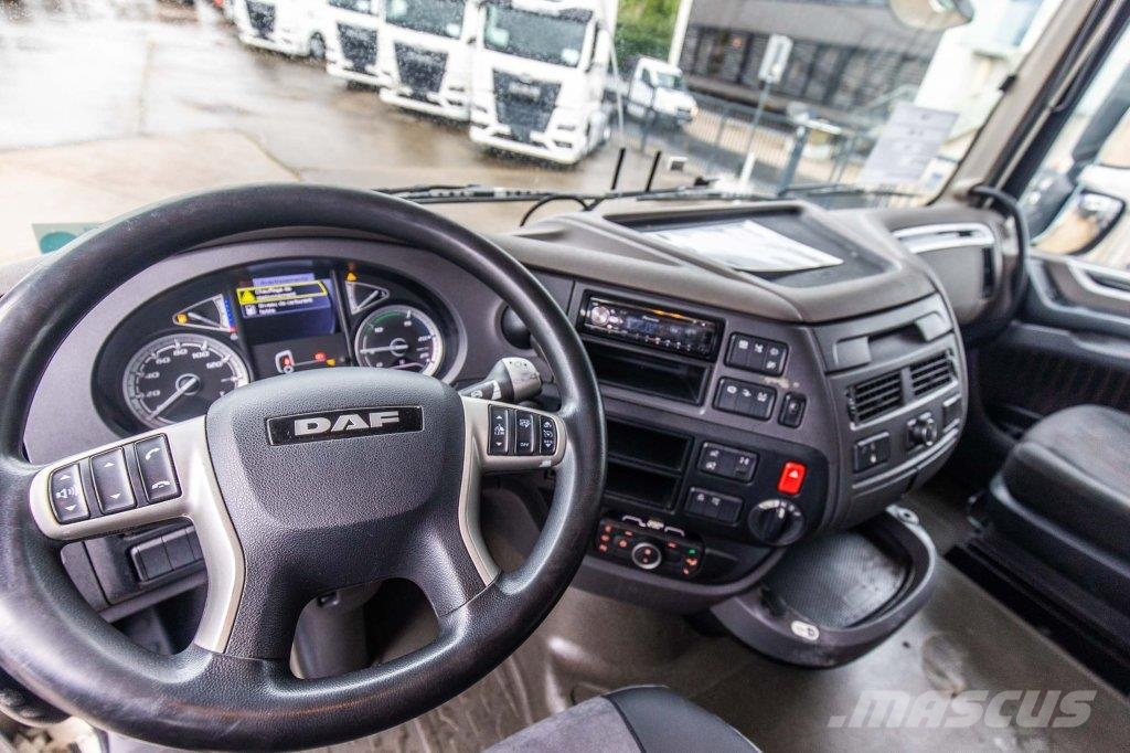 DAF XF 450-6x2 Truck Tractor Units