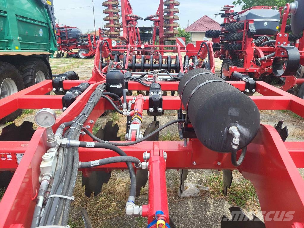 Horsch Tiger 3 MT Cultivatoren