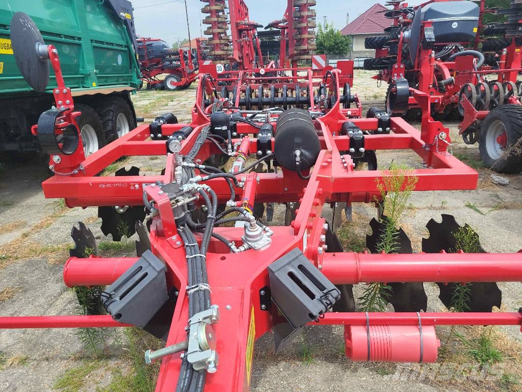 Horsch Tiger 3 MT Cultivatoren