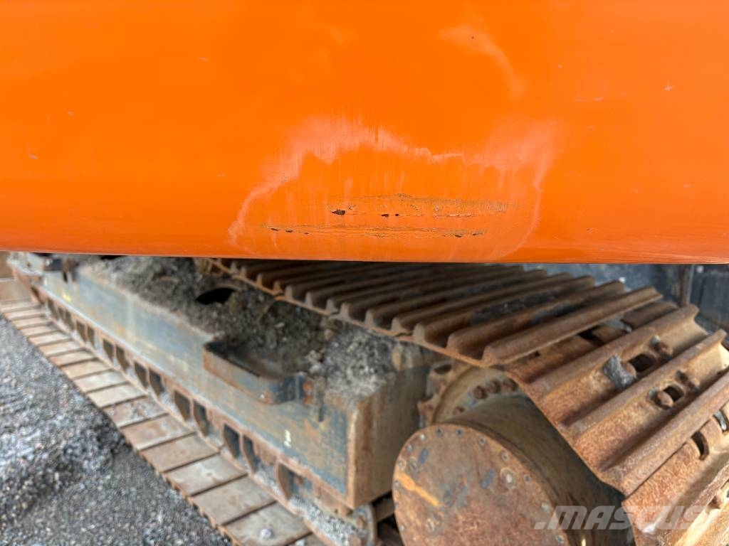 Doosan DX 300 LC-7 Roomikekskavaatorid