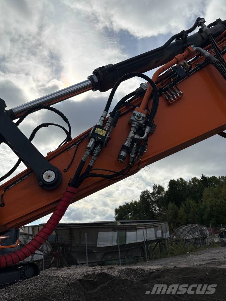 Doosan DX 300 LC-7 Roomikekskavaatorid