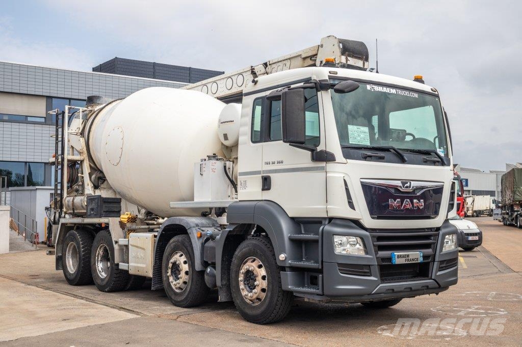 MAN TGS 32.360+PUTZMEISTER8M³+BAND/BELT/TAPIS Betongbiler