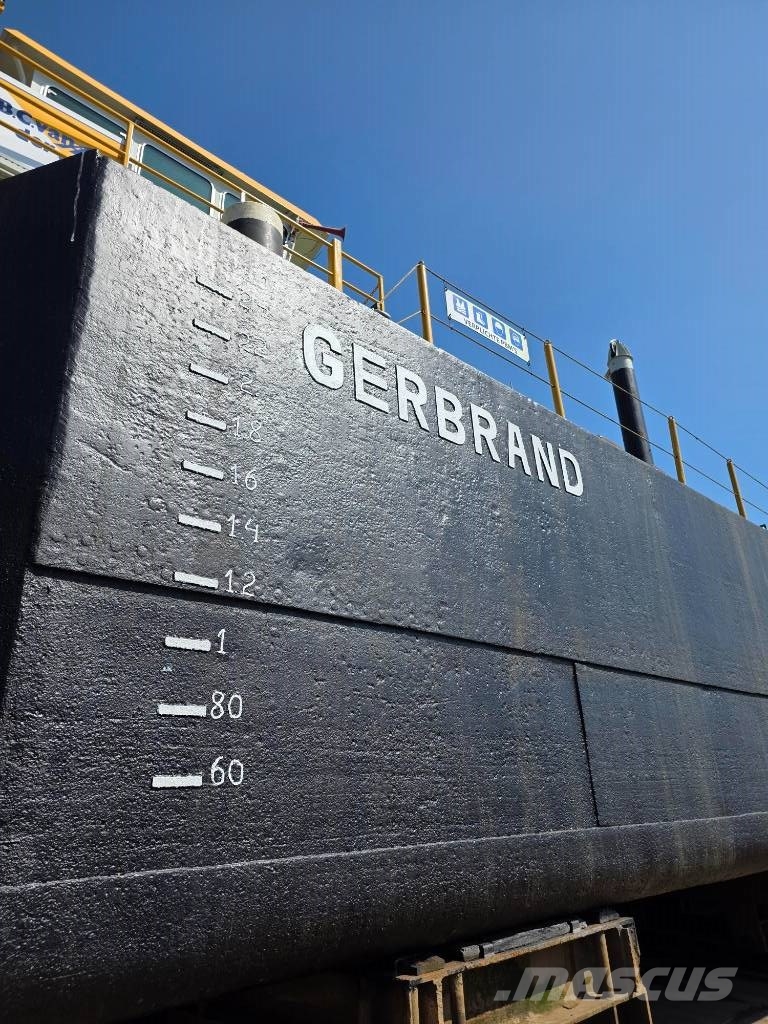 Dipperdredger GERBRAND Barcos / barcazas de carga