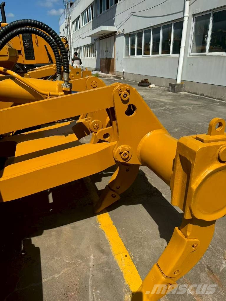 CAT D 6 G Buldožeri guseničari