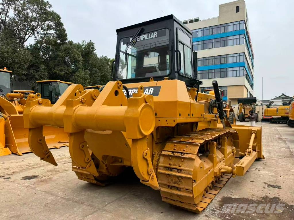 CAT D 6 G Buldožeri guseničari