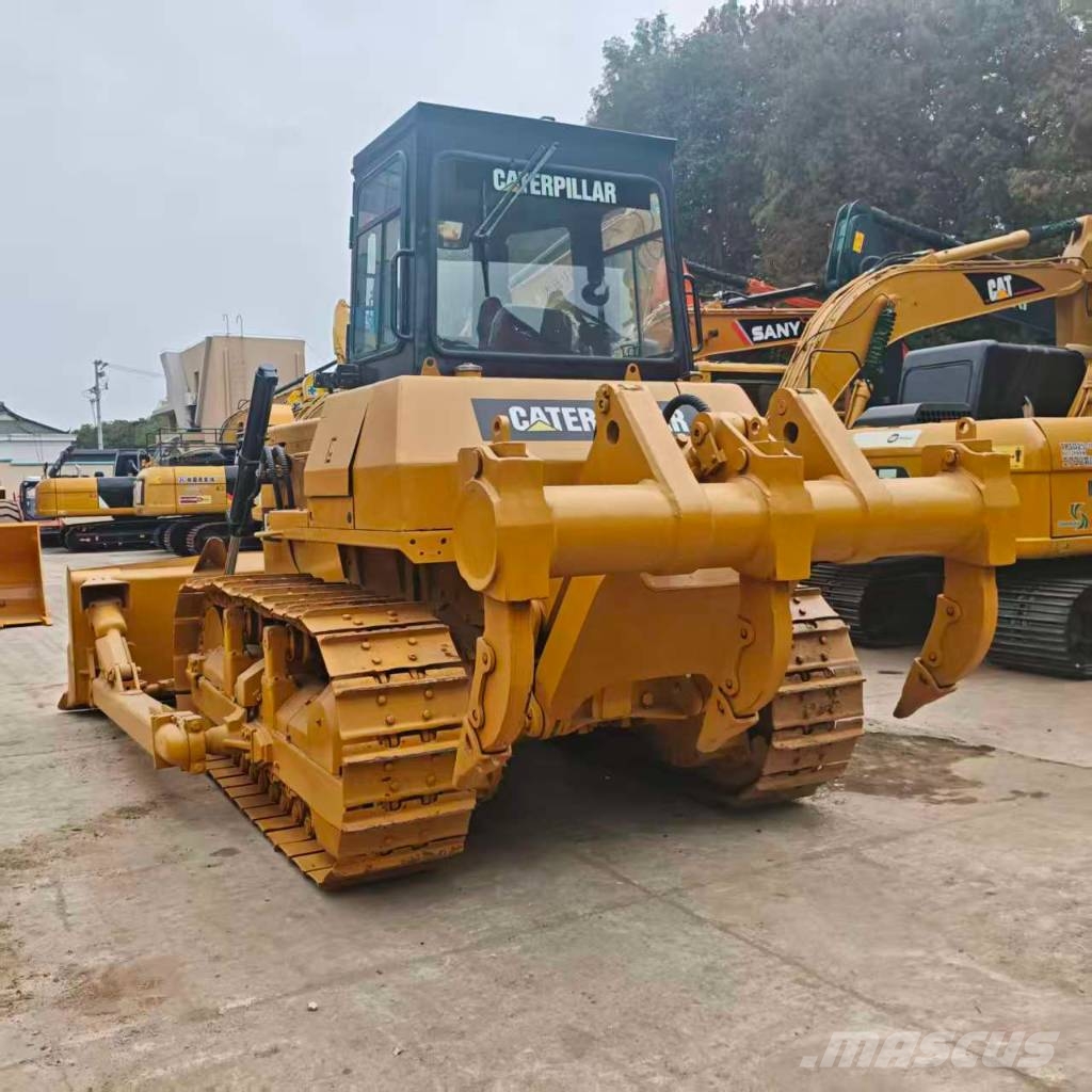 CAT D 6 G Buldožeri guseničari