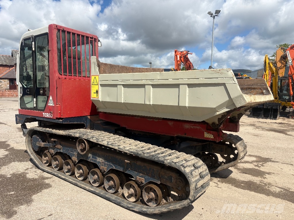 Takeuchi TCR 50 Гусеничні самоскиди
