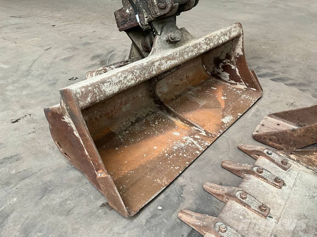Yanmar Vio 50-6A حفارات صغيرة أقل من 7 طن (حفارات صغيرة)