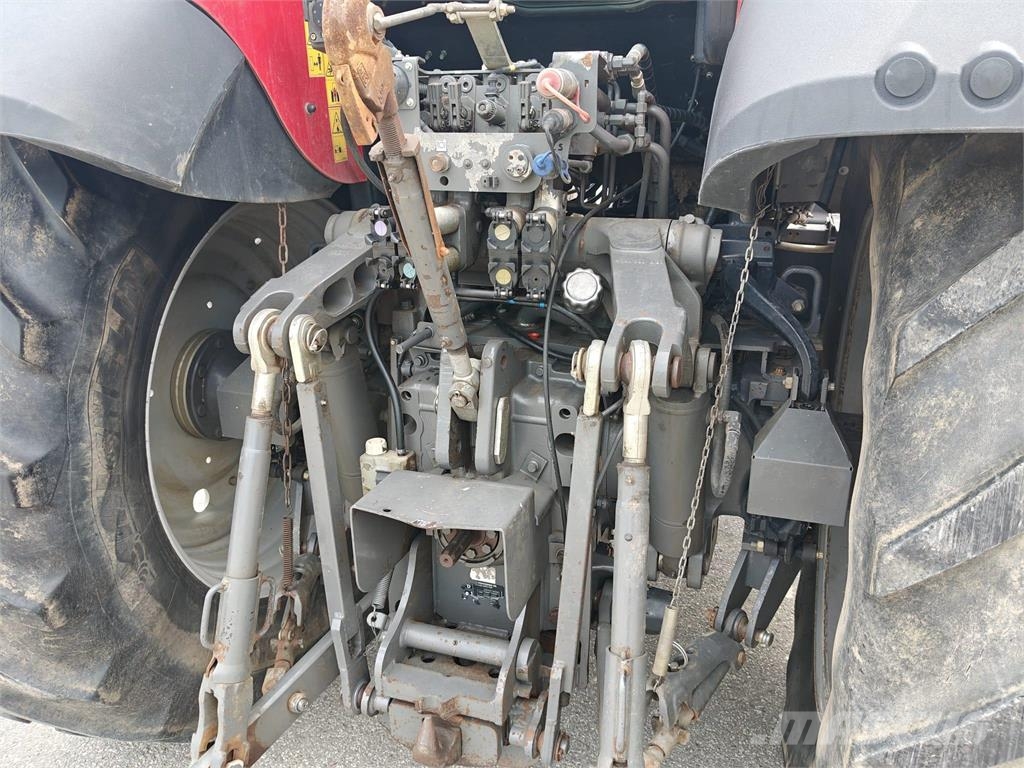 Massey Ferguson 7620 الجرارات