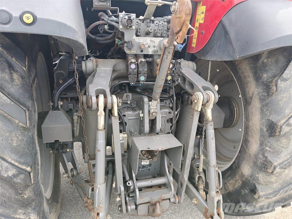 Massey Ferguson 7620 الجرارات
