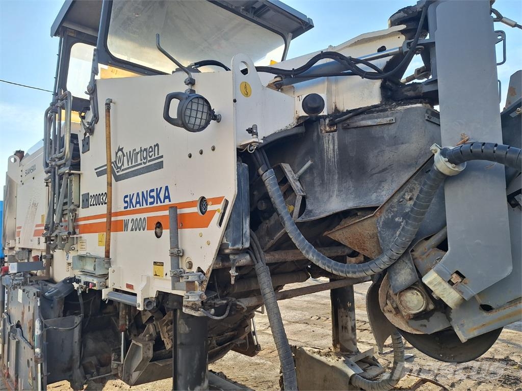 Wirtgen W 2000 Diger