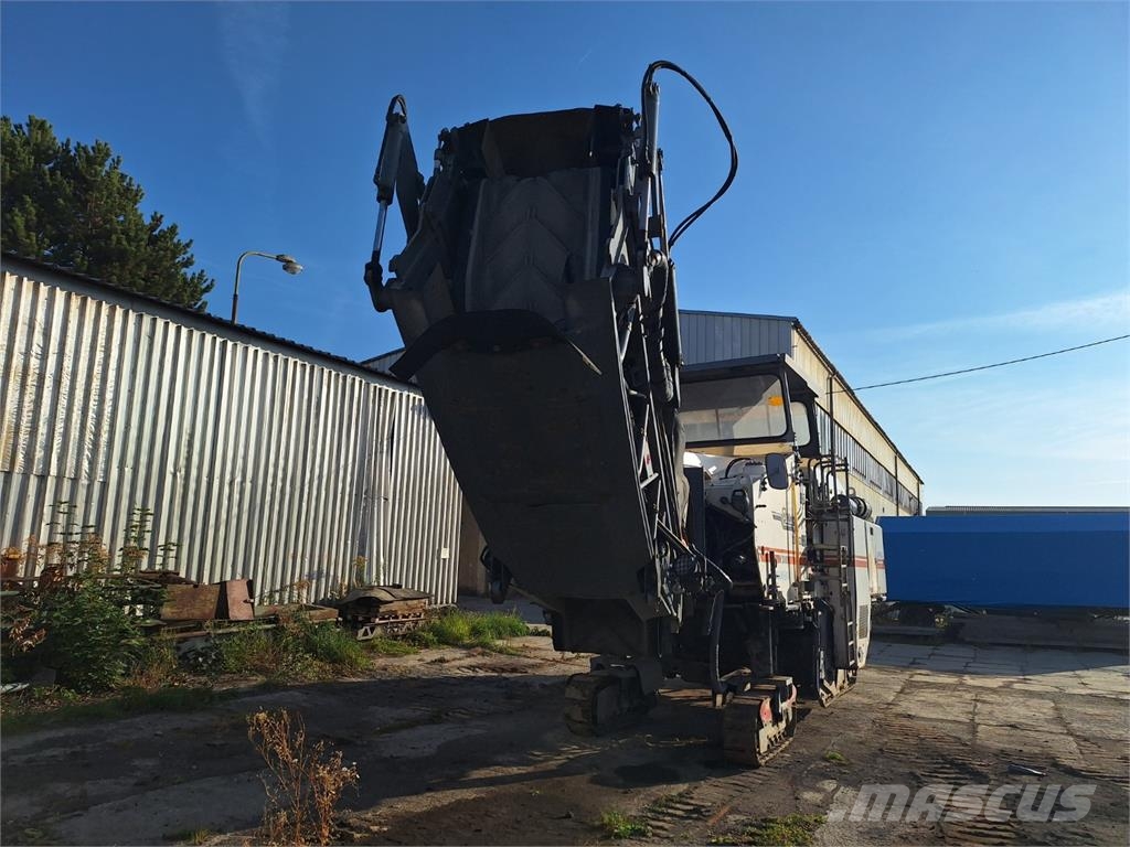 Wirtgen W 2000 Diger