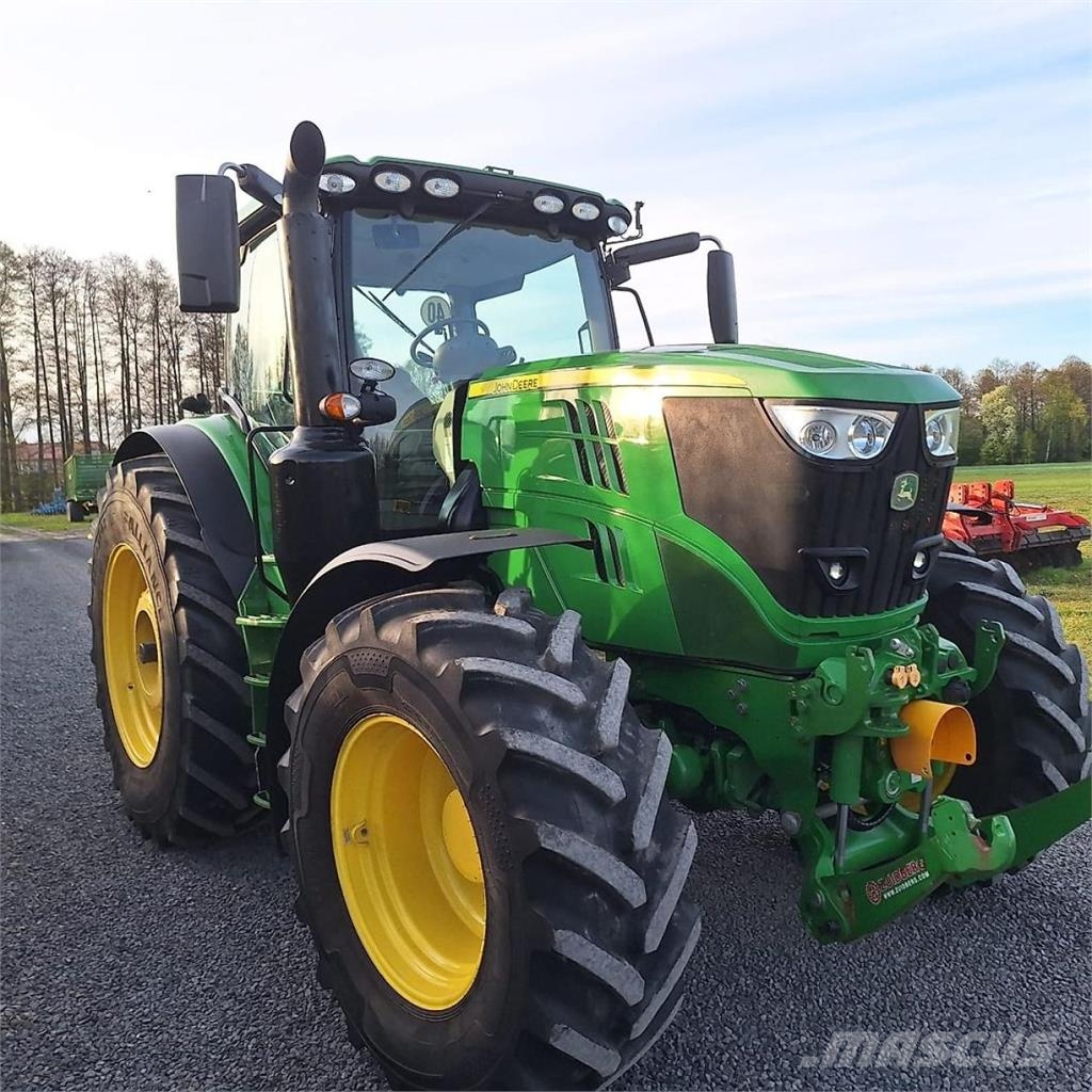John Deere 6215R Auto Powr *FKH+FZW* 트랙터