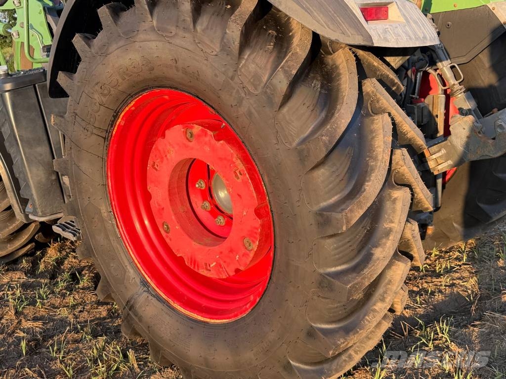 Fendt 514 Vario Traktory