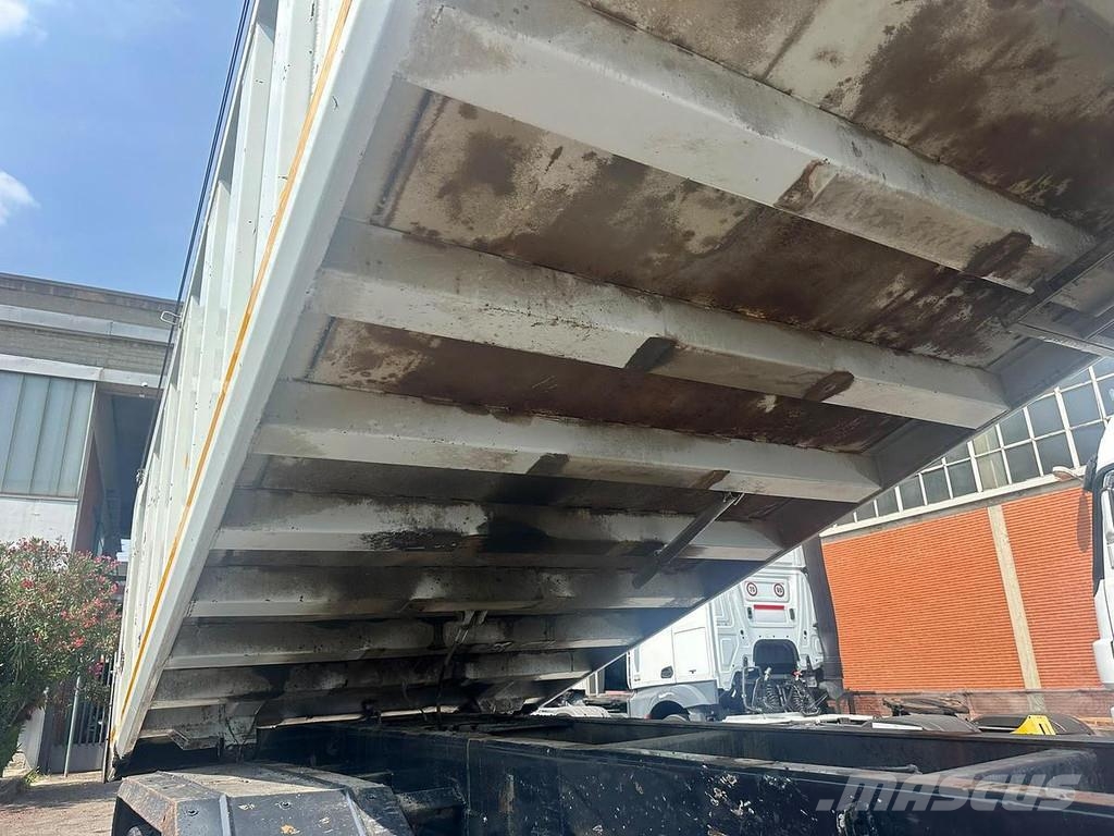 Mercedes-Benz ACTROS 4146 Damperli kamyonlar