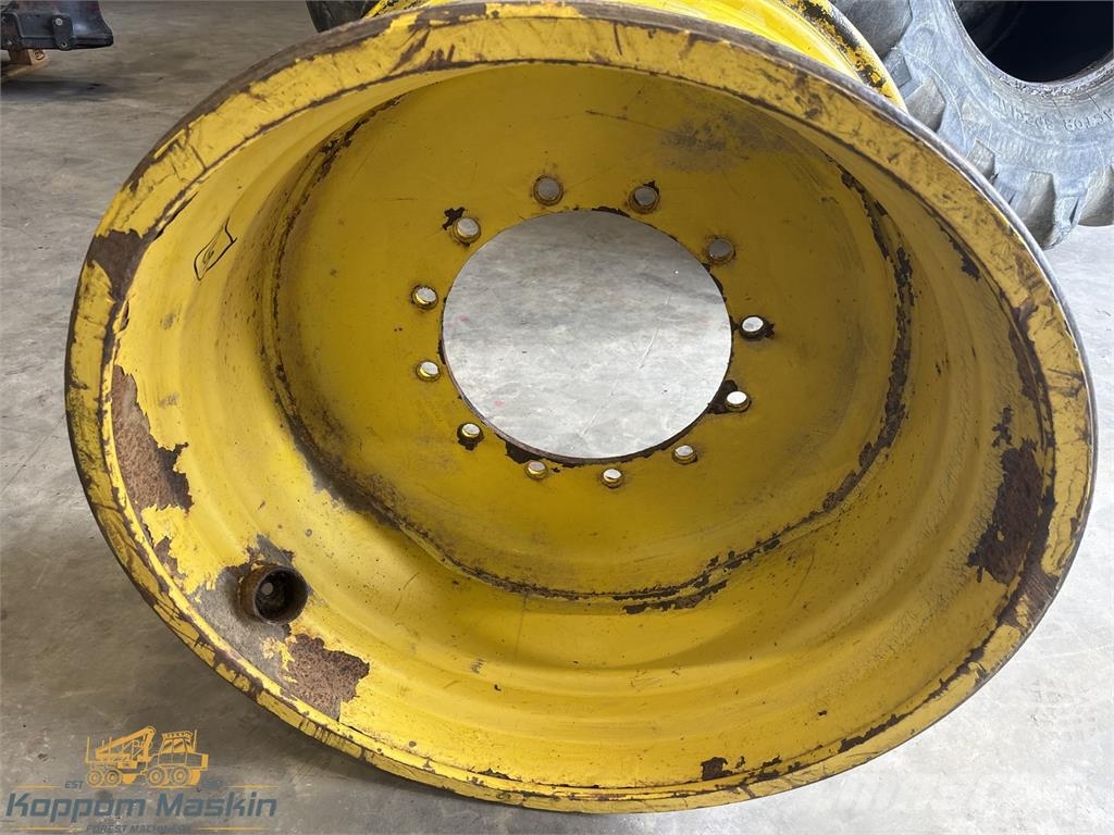 Timberjack 1470D 20x34 Used/Beg Tyres, wheels and rims