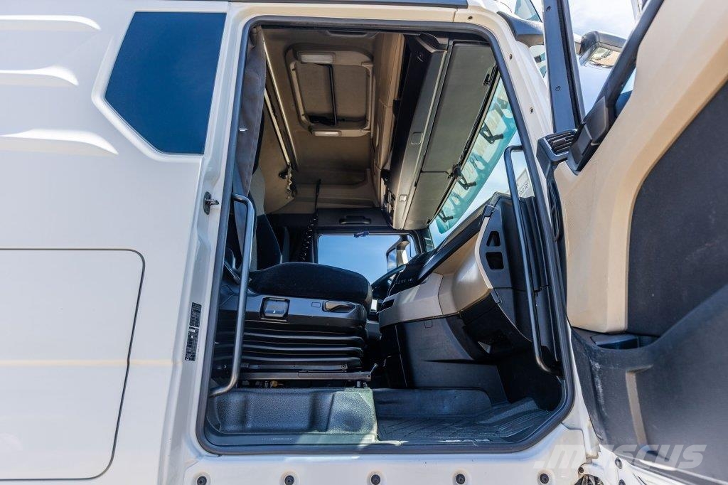 MAN TGX 18.470 BLS +KIPHYDR.+INTARDER Çekiciler