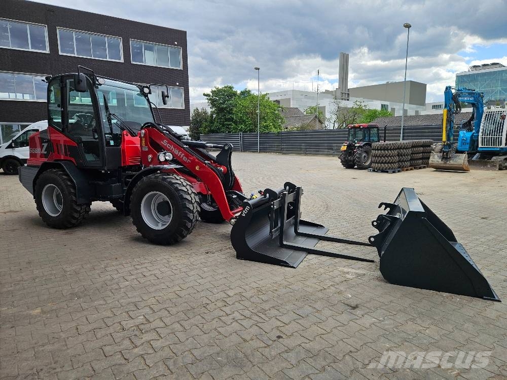 Schäffer 6680Z-3 Kolesni nakladalci