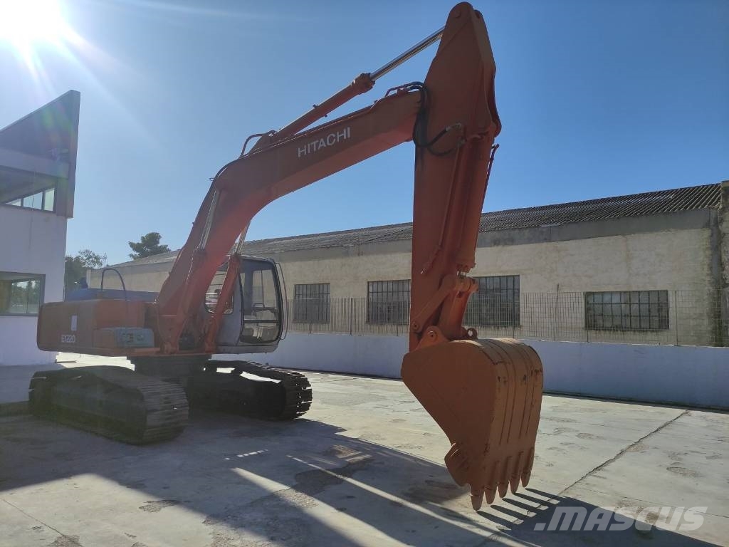 Hitachi EX 220-5 履带挖掘机