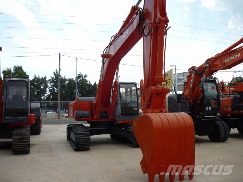Hitachi EX 220-5 履带挖掘机