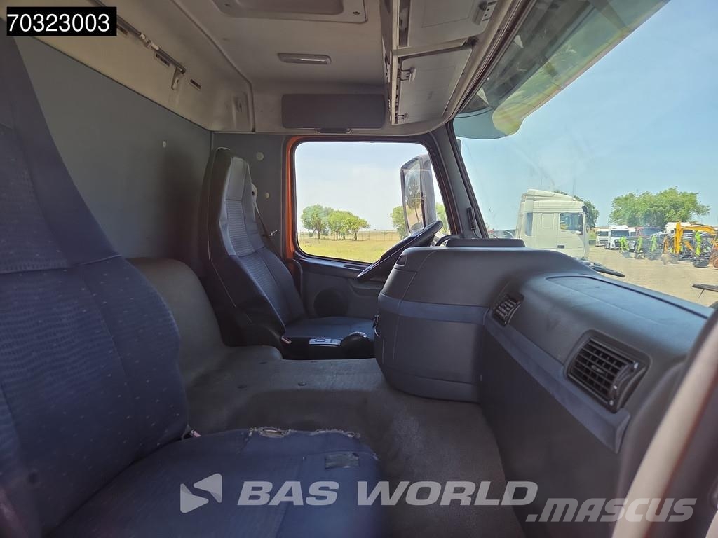 Volvo FM 300 4X2 6,50m Entre Ejes Euro 6 Automático شاحنات ذات هيكل صندوقي