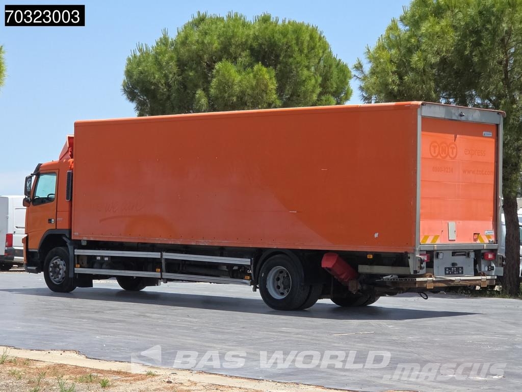 Volvo FM 300 4X2 6,50m Entre Ejes Euro 6 Automático شاحنات ذات هيكل صندوقي