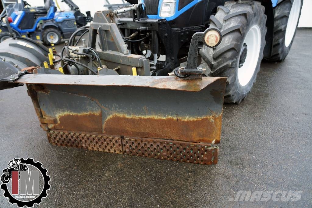 New Holland TD5.85 - PAKETDEAL Traktorji
