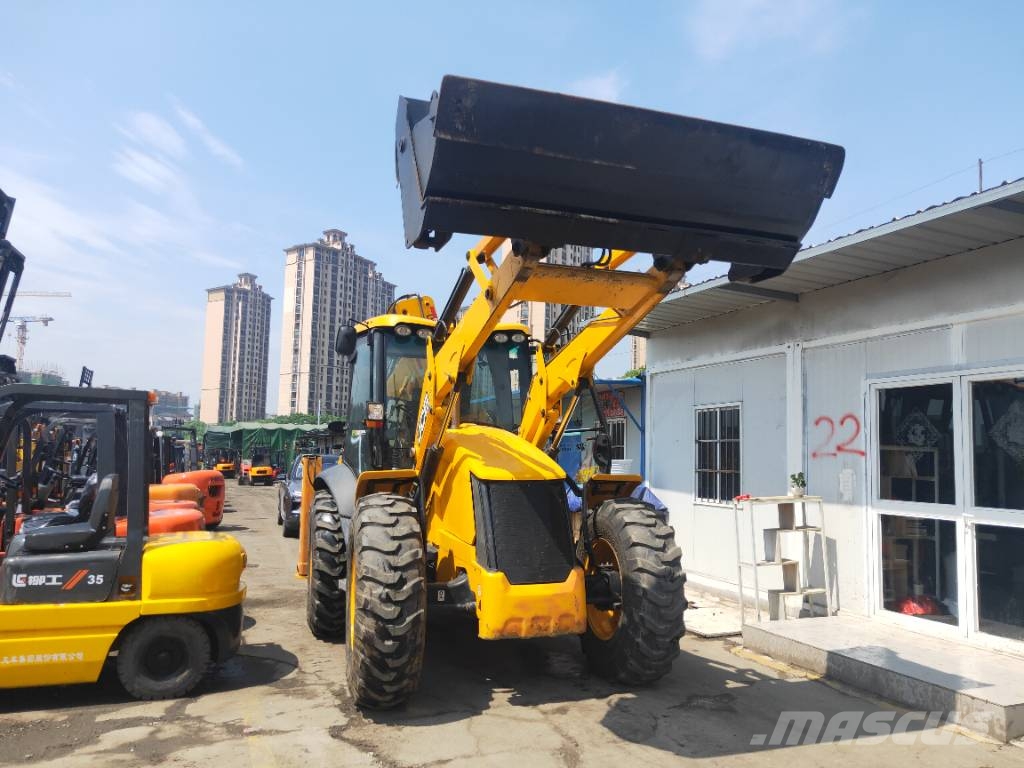 JCB 4CX Ekskavaatorlaadurid