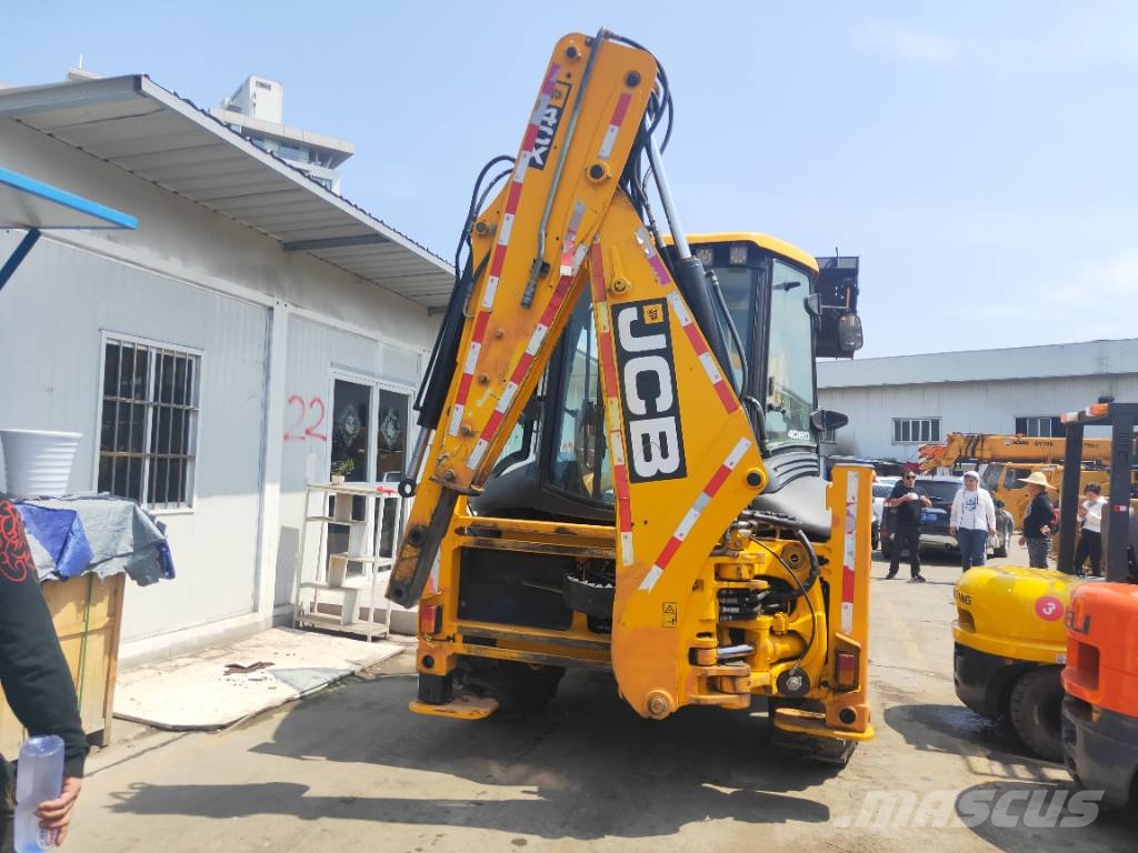 JCB 4CX Ekskavaatorlaadurid